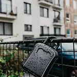 Διαμέρισμα Old Town Center 1 - Private Parking Included