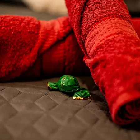 Old Town Center 1 - Private Parking Included