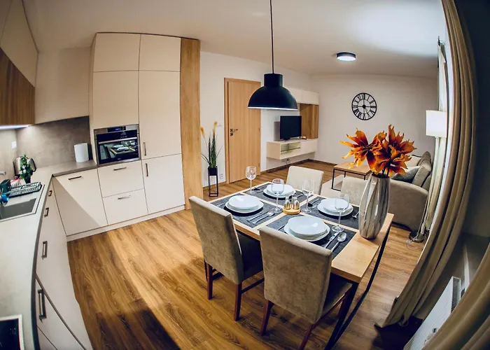 Apartmán Old Town Center 1 - Private Parking Included