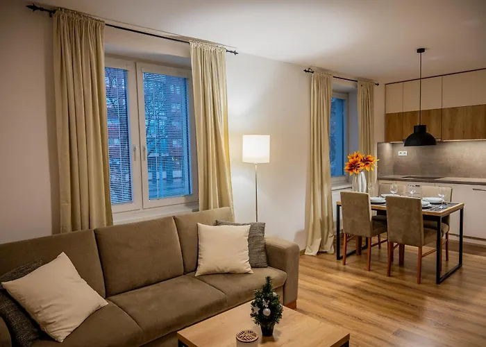 Old Town Center 1 - Private Parking Included Apartmán *